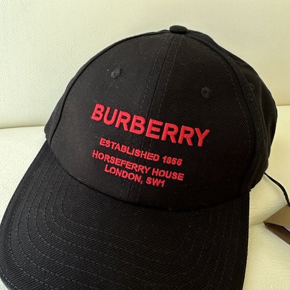 NWT Burberry Unisex US M Horseferry Embroidered Baseball Cap Black 8043040 - Picture 6 of 8